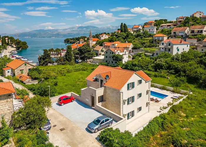 Janie With A Pool For Up To 16 People Villa San Pietro di Brazza