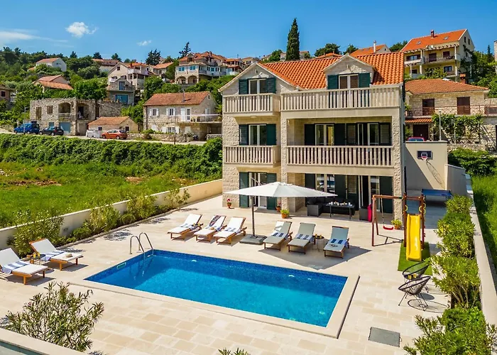 Janie With A Pool For Up To 16 People * San Pietro di Brazza